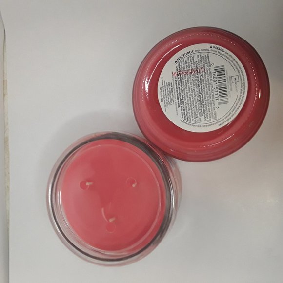 2 Mainstays Grapefruit Three Wick Candles 11.5 oz - Picture 2 of 5